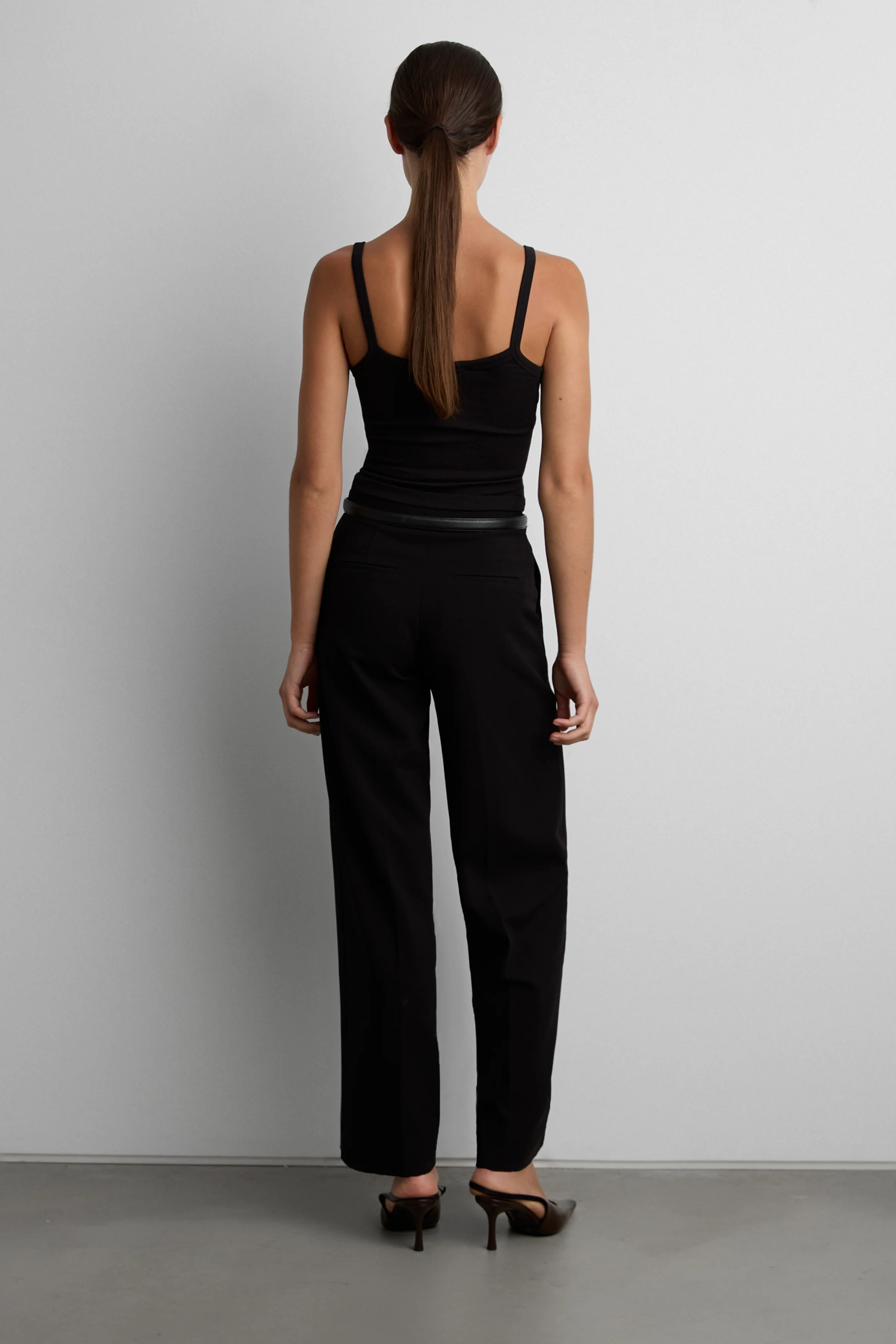 TAILORED HIGH-RISE STRAIGHT LEG PANT - Image 4