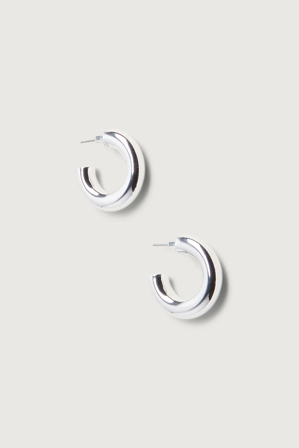 THICK HOOP EARRINGS - Image 3