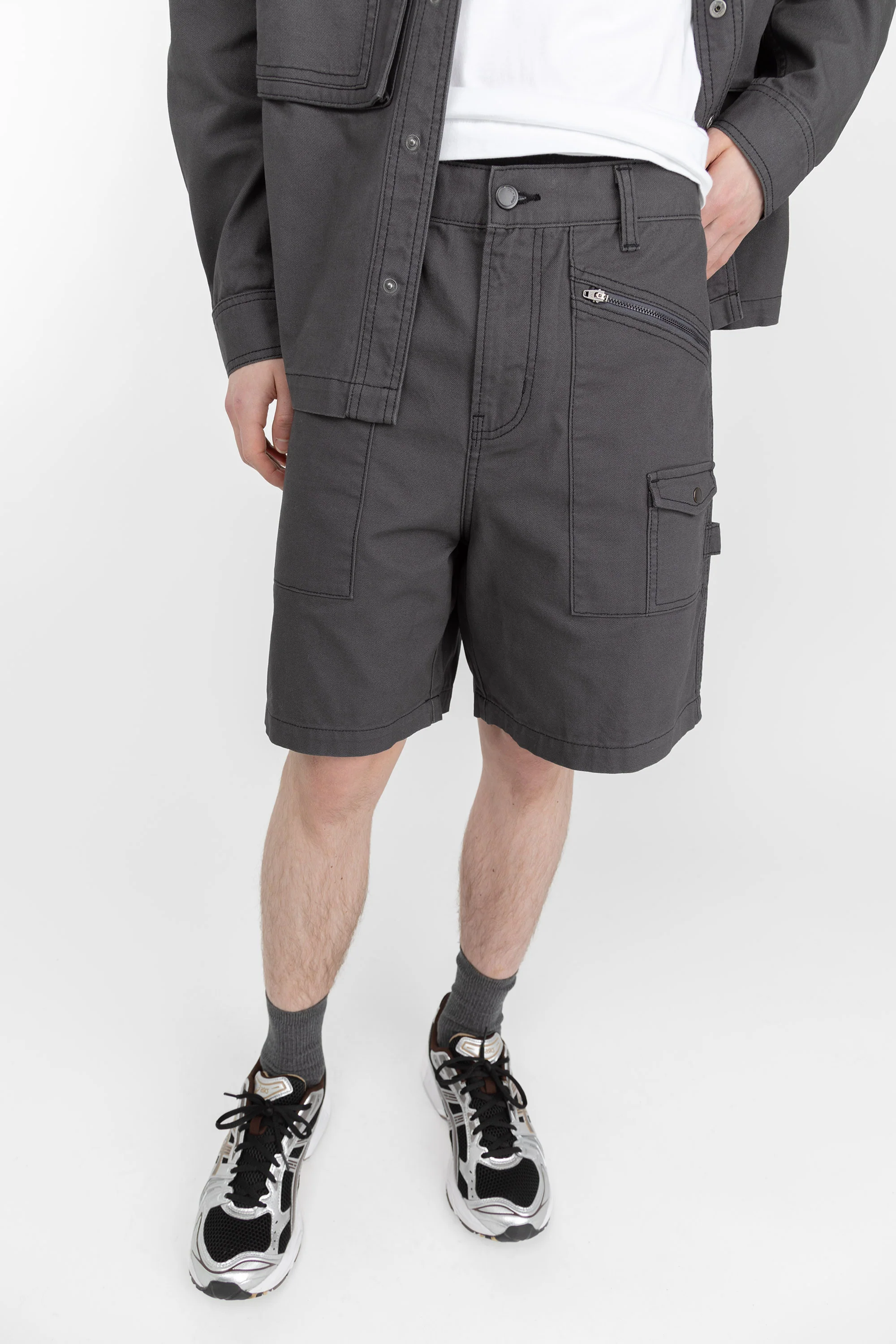 COTTON-TWILL CARGO SHORT - Image 4