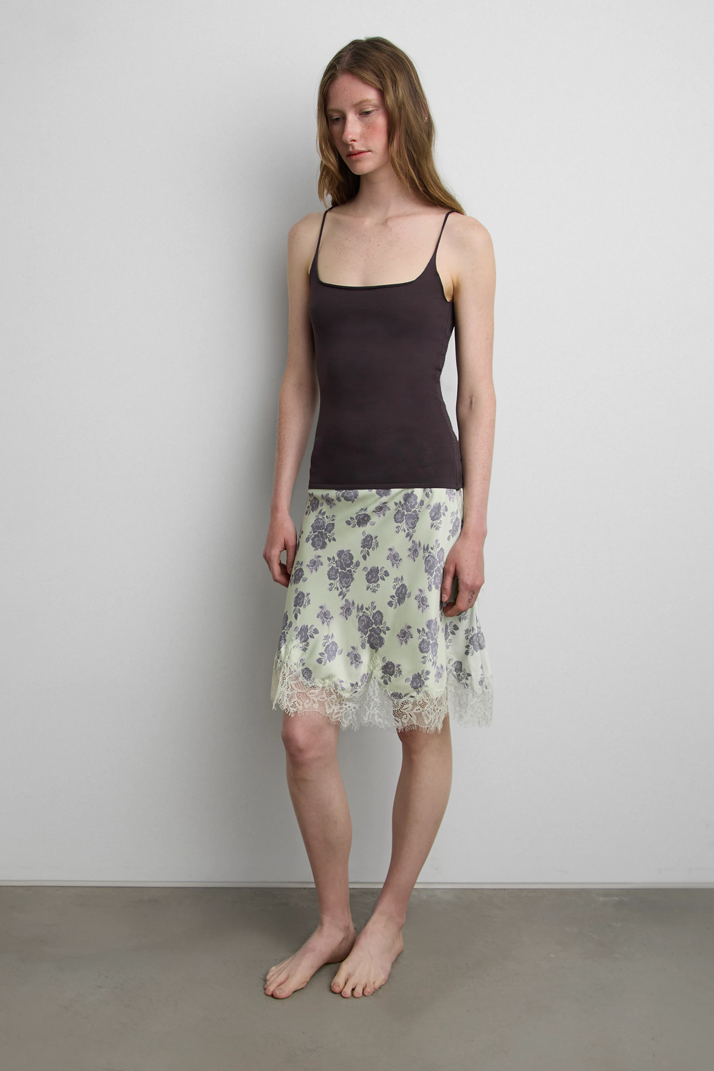VINTAGE ROSE PRINT SATIN MINI SLIP SKIRT - Image 2