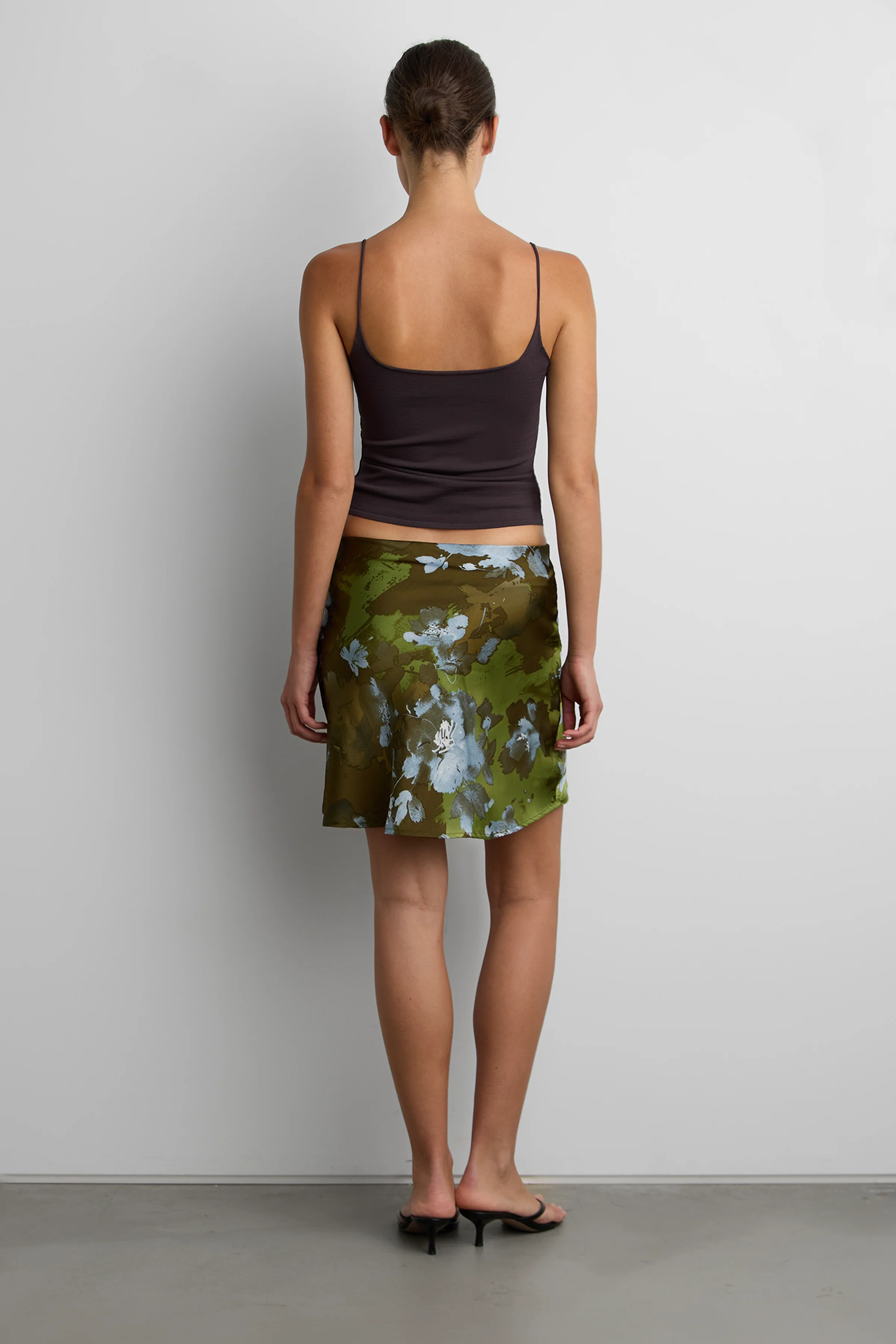 VINTAGE SATIN FLORAL MIDI SKIRT - Image 2